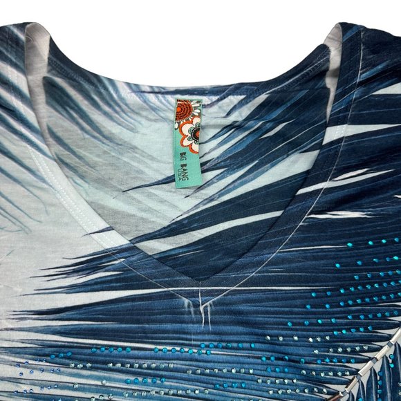 Big Bang Palm Leaf V-Neck Top (S) - Picture 7 of 8